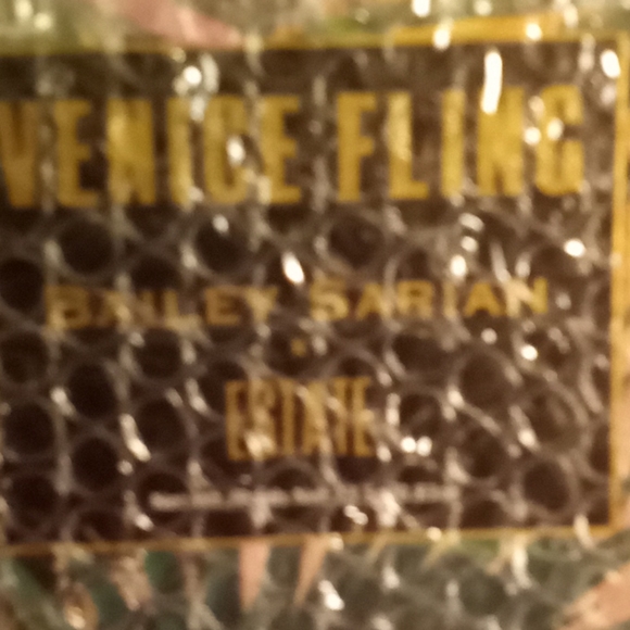 Eyeshadow pallet - Picture 3 of 6